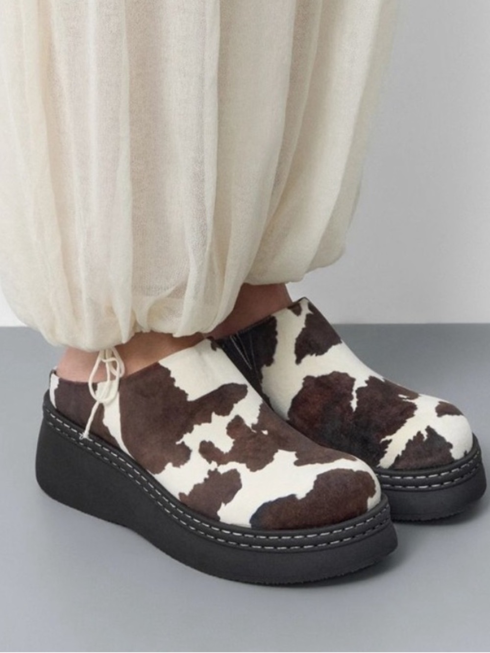 Miista Brown & White Cow-Print Platform Clogs US 6.5